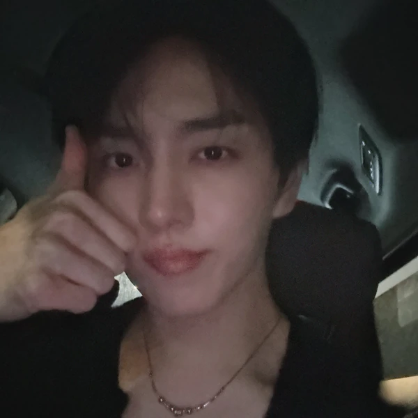 Top Photo Full of PENTAGON Love