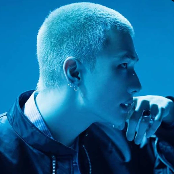 straykids 韓国FC 1期　会場限定★ヒョンジン 新品未開封】FC限定ヒョンジン盤 Hollow StrayKids 20枚 未開封