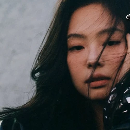 今天最受喜爱的Jennie (BLACKPINK)