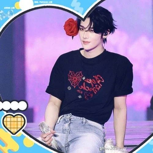 리키 (제로베이스원) 팬심 가득한 인기 사진