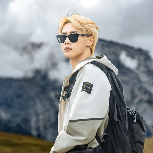 Top Photo Full of KUN (WayV) Love