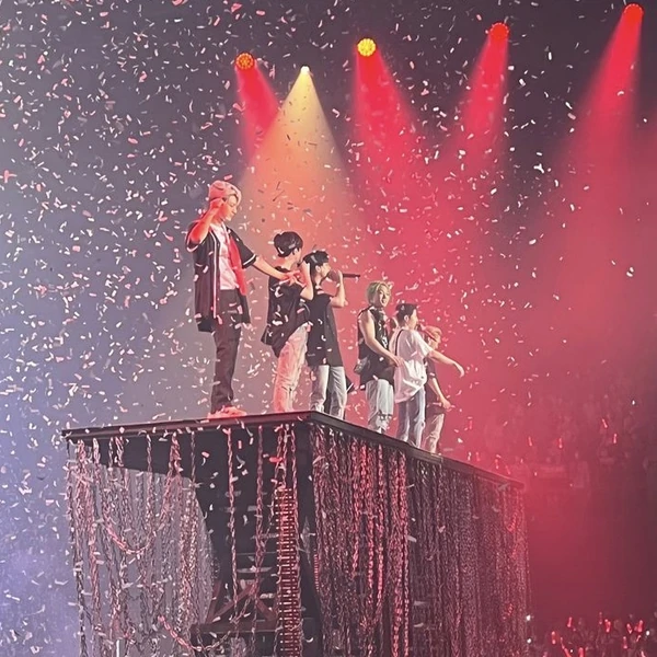 Today's Most Loved iKON