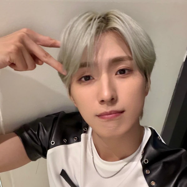 Fans' Pick: Best Moment of Yonghee (CIX)