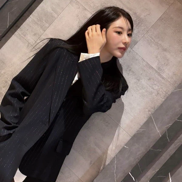 오늘 가장 사랑받은 이채연의 모습
