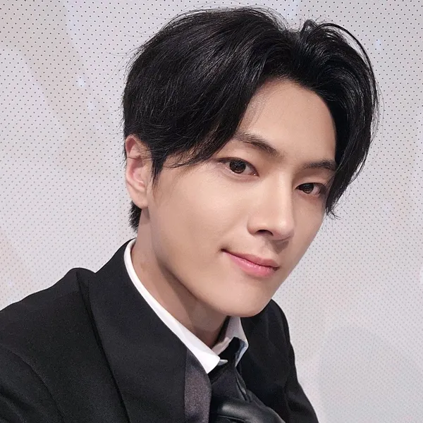 Today's Most Loved Jay (ENHYPEN)