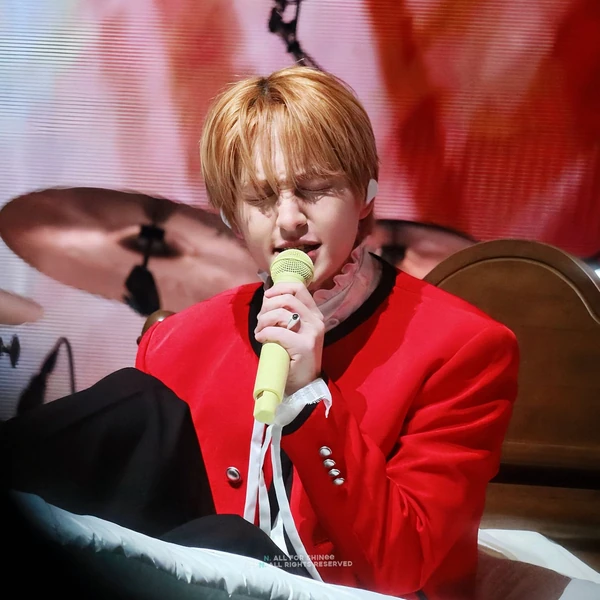 Fans' Pick: Best Moment of Onew (SHINee)