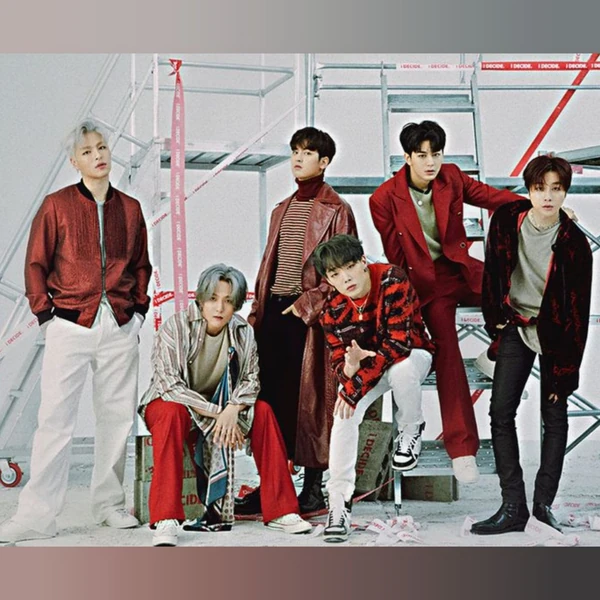 Top Photo Full of iKON Love