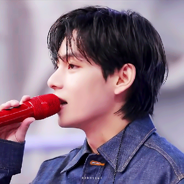 Shining profile picture of V (BTS) on today's Choeaedol