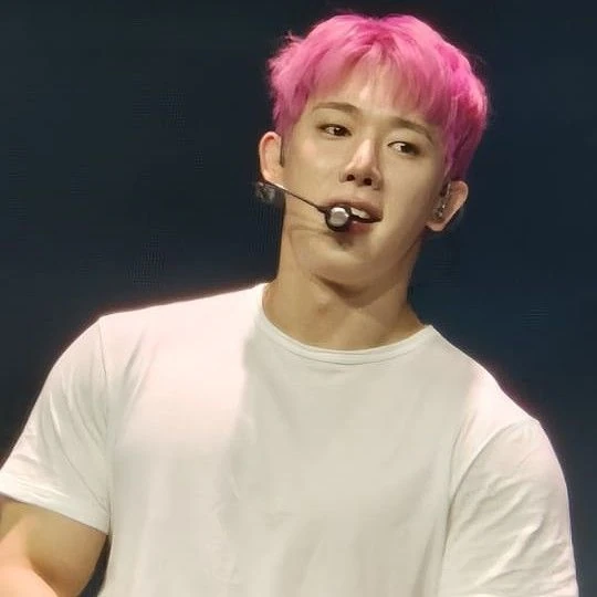 Top Photo Full of Wonho Love