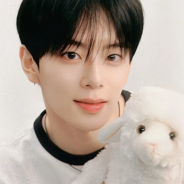 Today's Most Loved Kangmin (VERIVERY)