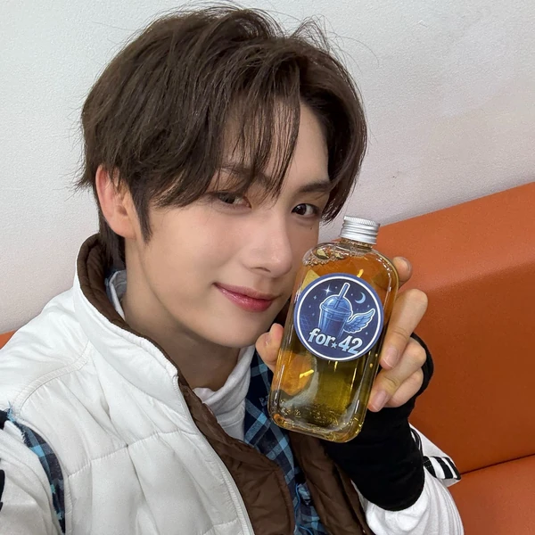 Top Photo Full of Youngjae (TWS) Love