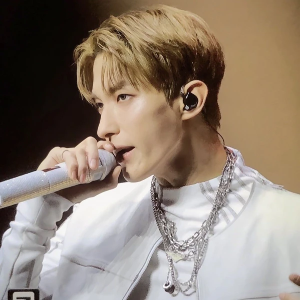 Today's Most Loved DK (SEVENTEEN)