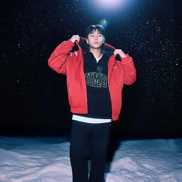 Top Photo Full of Young K (DAY6) Love
