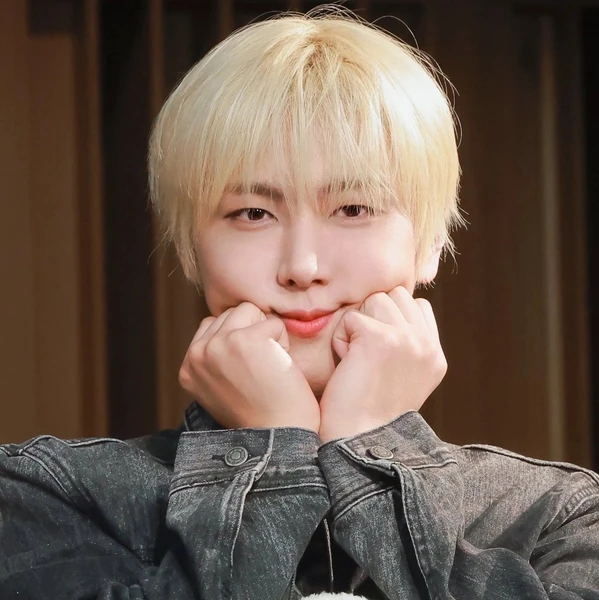 Today's Most Loved SF9