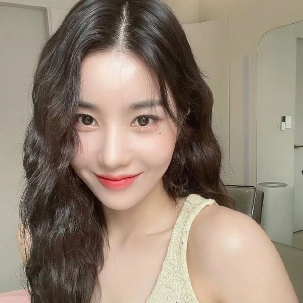 Top Photo Full of Kwon Eunbi Love