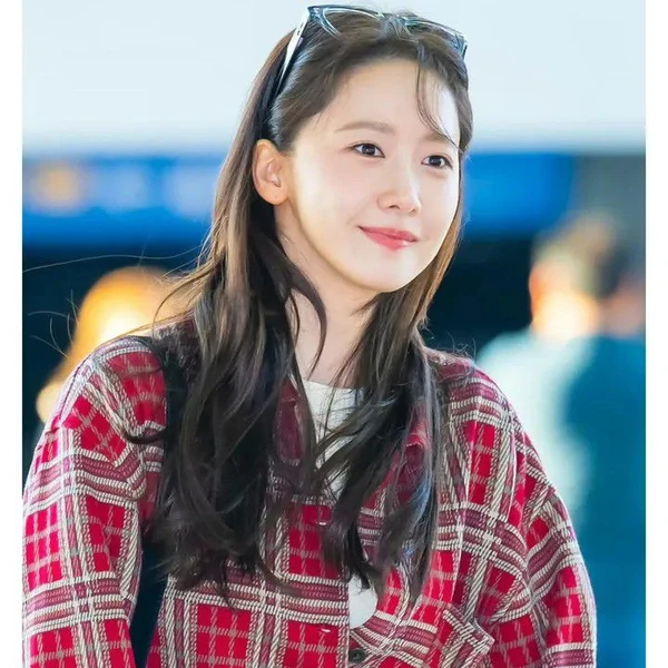 Today's Most Loved Yoona (Girls' Generation)