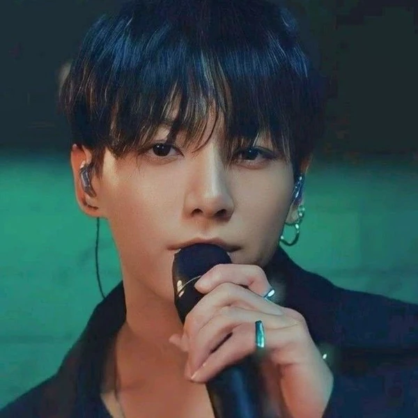 Shining profile picture of Jungkook (BTS) on today's Choeaedol
