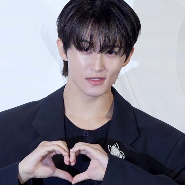今天最受喜爱的Mark (NCT 127, NCT DREAM)