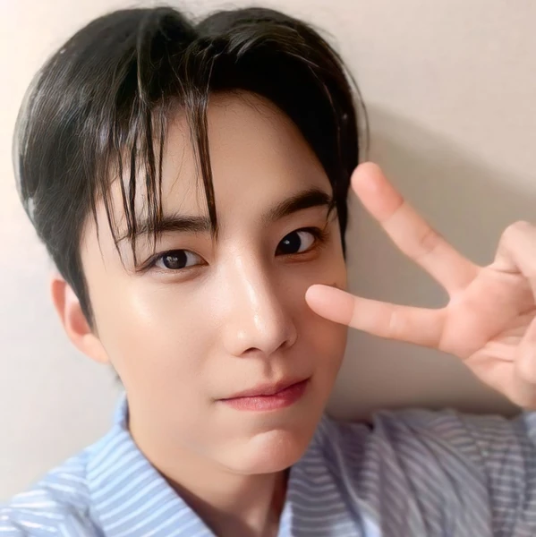 Fans' Pick: Best Moment of Wow (A.C.E)