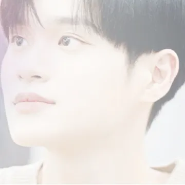 오늘 가장 사랑받은 이대휘 (AB6IX)의 모습