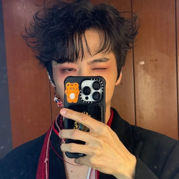 Today's Most Loved Jinho (PENTAGON)