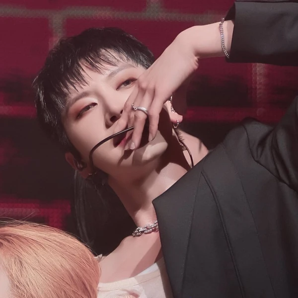 Today's Most Loved TEN (WayV)