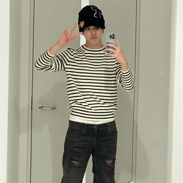 Top Photo Full of Yoon Jaehyuk (TREASURE) Love