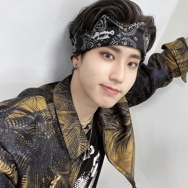 Top Photo Full of HAN (Stray Kids) Love