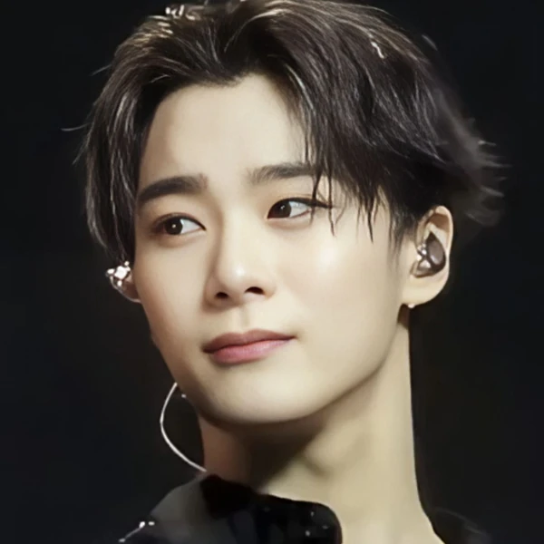 Top Photo Full of Moonbin (ASTRO) Love