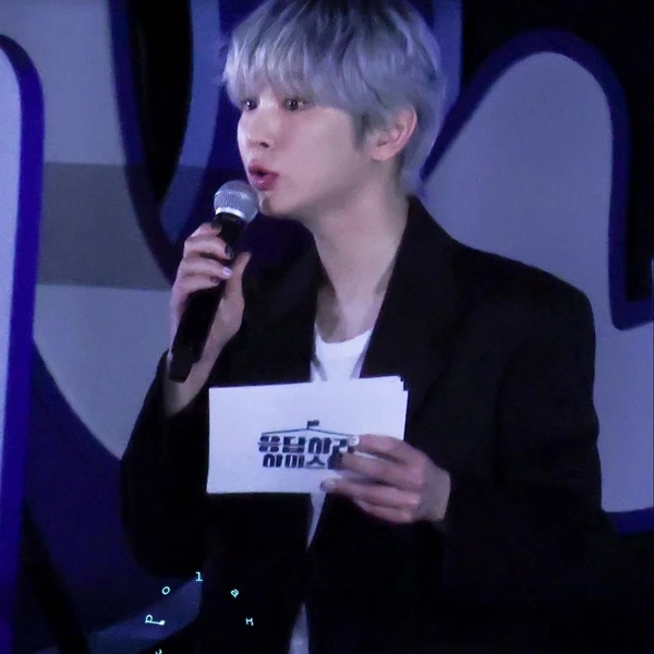 Key (샤이니) 팬심 가득한 인기 사진
