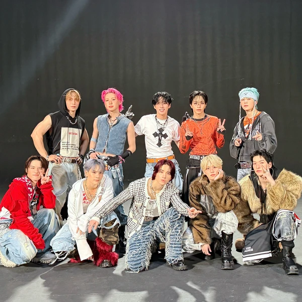 Today's Most Loved JO1