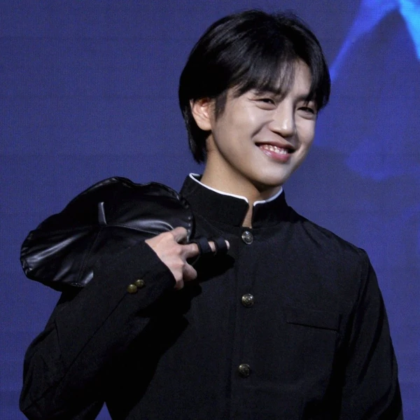 Fans' Pick: Best Moment of Donghun (A.C.E)