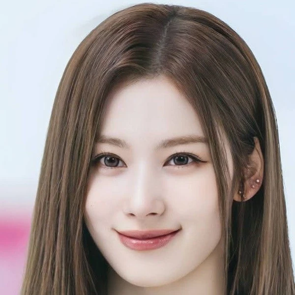 Fans' Pick: Best Moment of TWICE