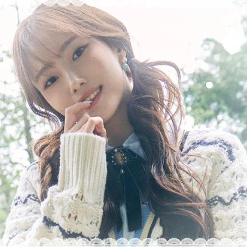 Top Photo Full of Seo Youngeun (Kep1er) Love