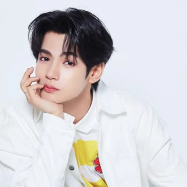 Today's Most Loved Kim (HORI7ON)