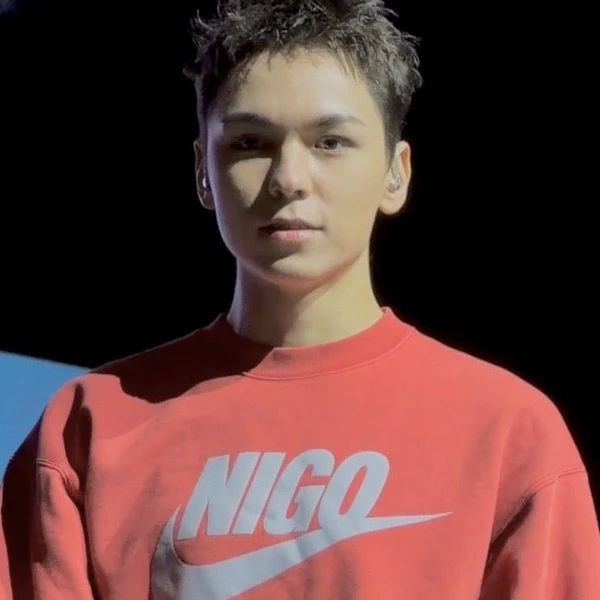 Top Photo Full of SEVENTEEN Love