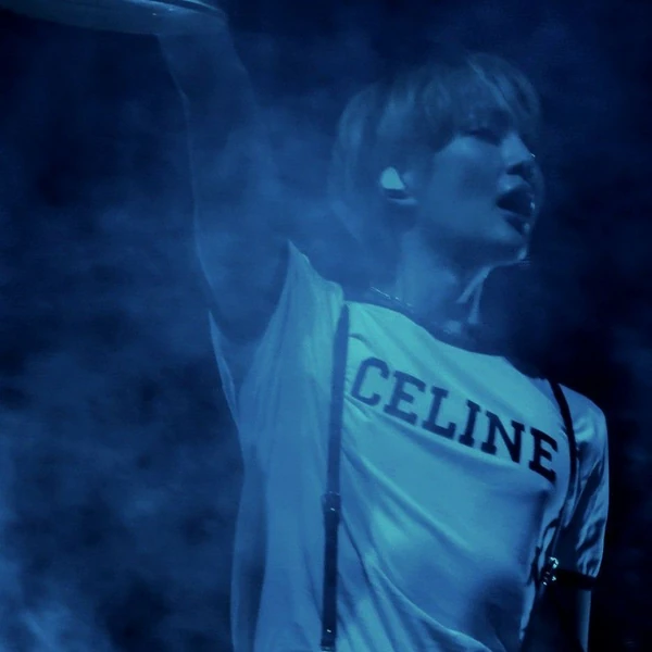 充满粉丝爱意的温流 (SHINee)人气照片