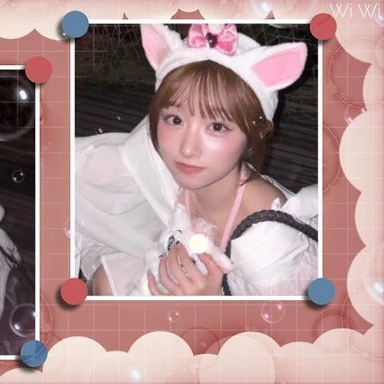 Top Photo Full of LIGHTSUM Love