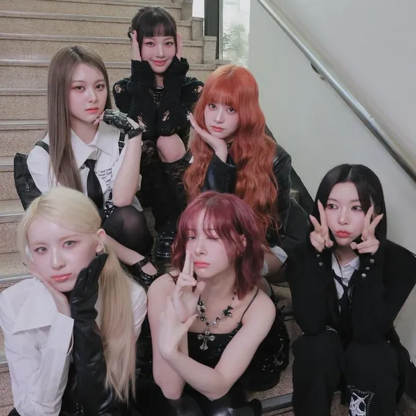 Top Photo Full of GENBLUE Love