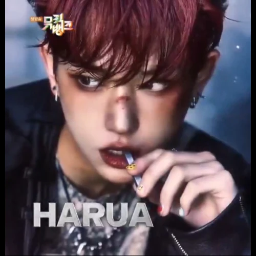 今天最受喜爱的Harua (&TEAM)