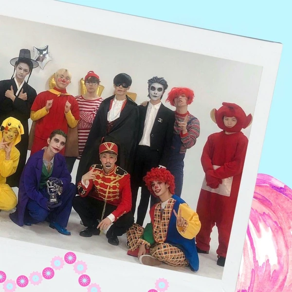 Top Photo Full of SEVENTEEN Love