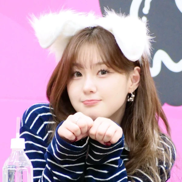 Today's Most Loved Kim Chaehyun (Kep1er)