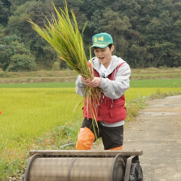 充满粉丝爱意的Xiumin (EXO)人气照片
