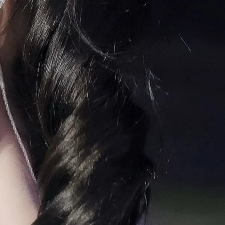 今日最受喜愛的Rei (IVE)