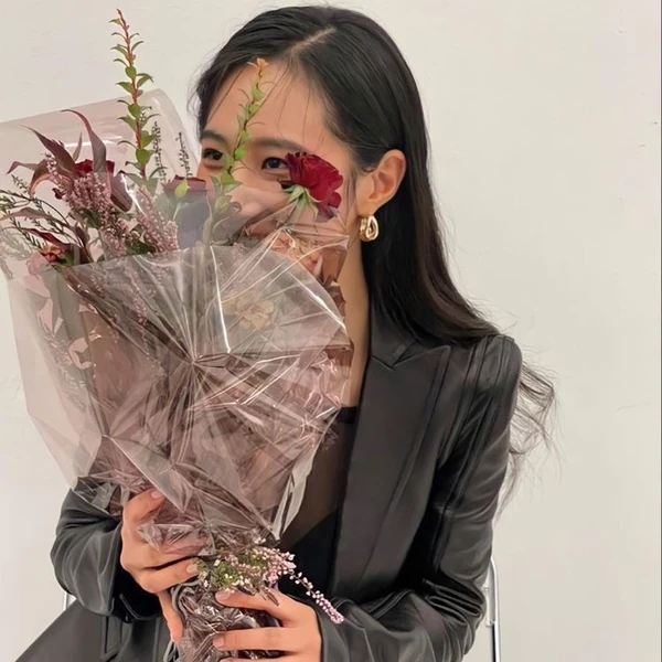 Top Photo Full of Yuri (Girls' Generation) Love