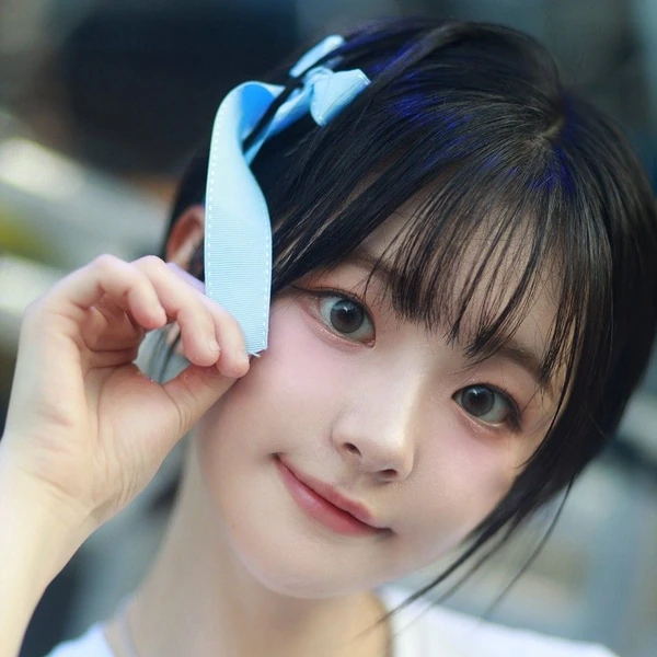 Today's Most Loved Chodan (QWER)