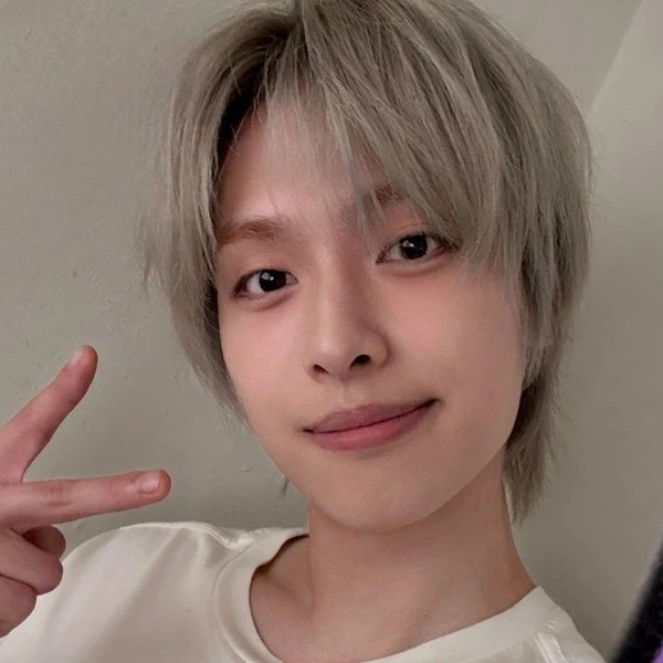 Top Photo Full of Gaon (Xdinary Heroes) Love