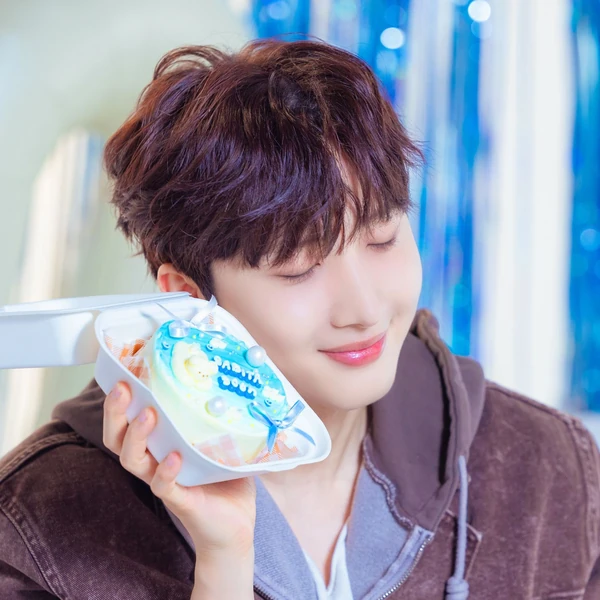 Today's Most Loved Hui (PENTAGON)