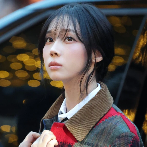 今日最も愛されたウィンター (aespa)の姿