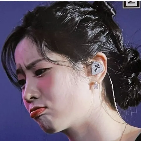 Momen Terbaik Dahyun (TWICE) Pilihan Penggemar